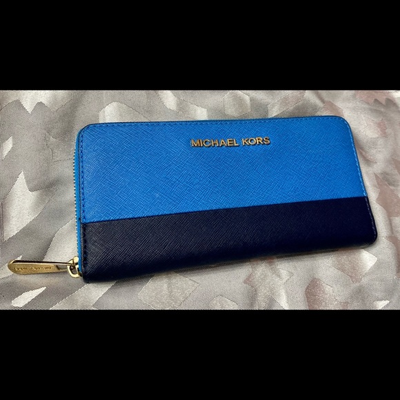 Michael kors wallet - Picture 2 of 6